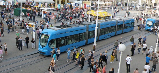 Tram by openphoto, 8,7kB